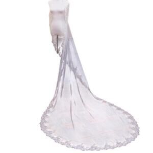 White Long Wedding Veil With Lace and Metal Comb Cathedral Length 1 Tier Bride